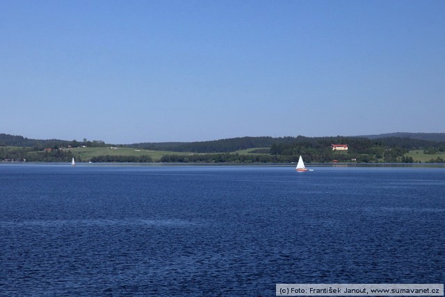 Lipenská nádrž - Rakovská zátoka
