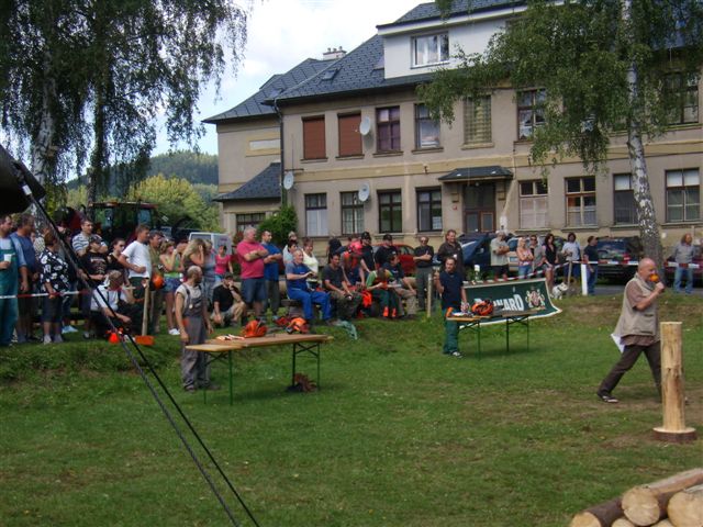 Hamerska777 sekyra 2009 46.jpg