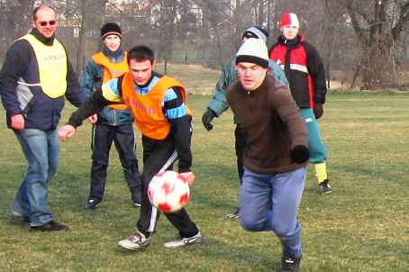 Tradiční novoroční fotbálek ve Strážově
