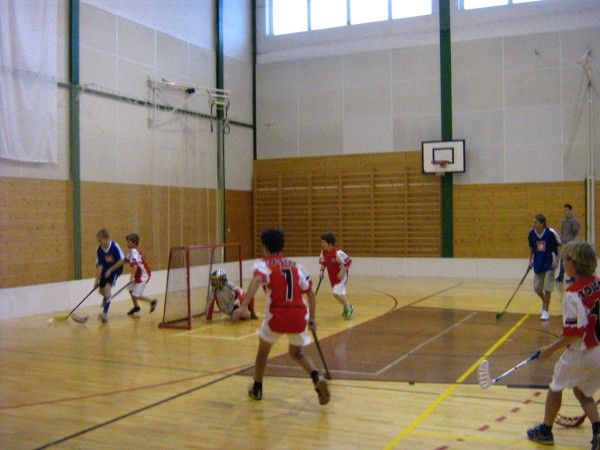 2010.11.30. Florbal 6,7 H
