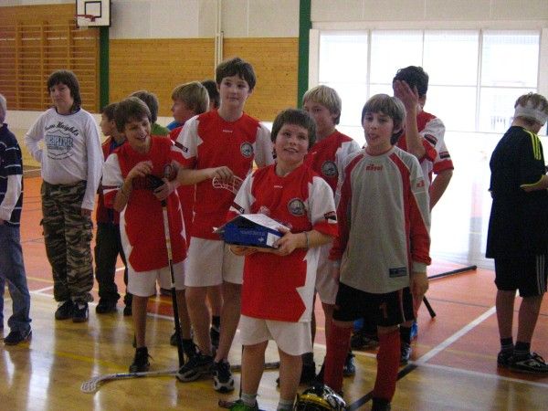 2010.11.30. Florbal 6,7 H
