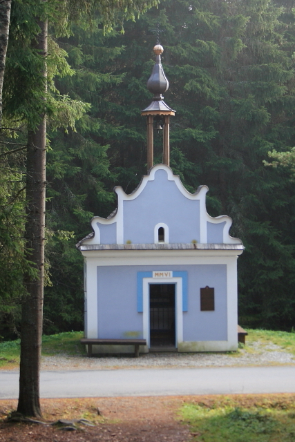 Kaple a křížová cesta u Borové Lady
