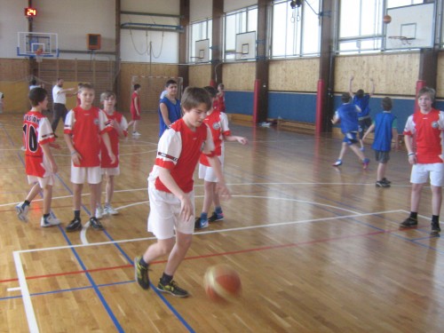 2013.3.20. Basketbal 6.,7.roč. H, OK
