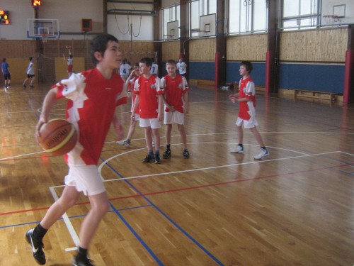 2013.3.20. Basketbal 6.,7.roč. H, OK
